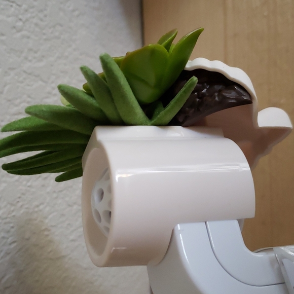 Wallflowers Fragrance Plug - Picture 4 of 5